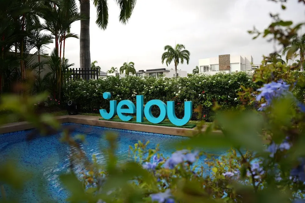Jelou House, previous edition: The House